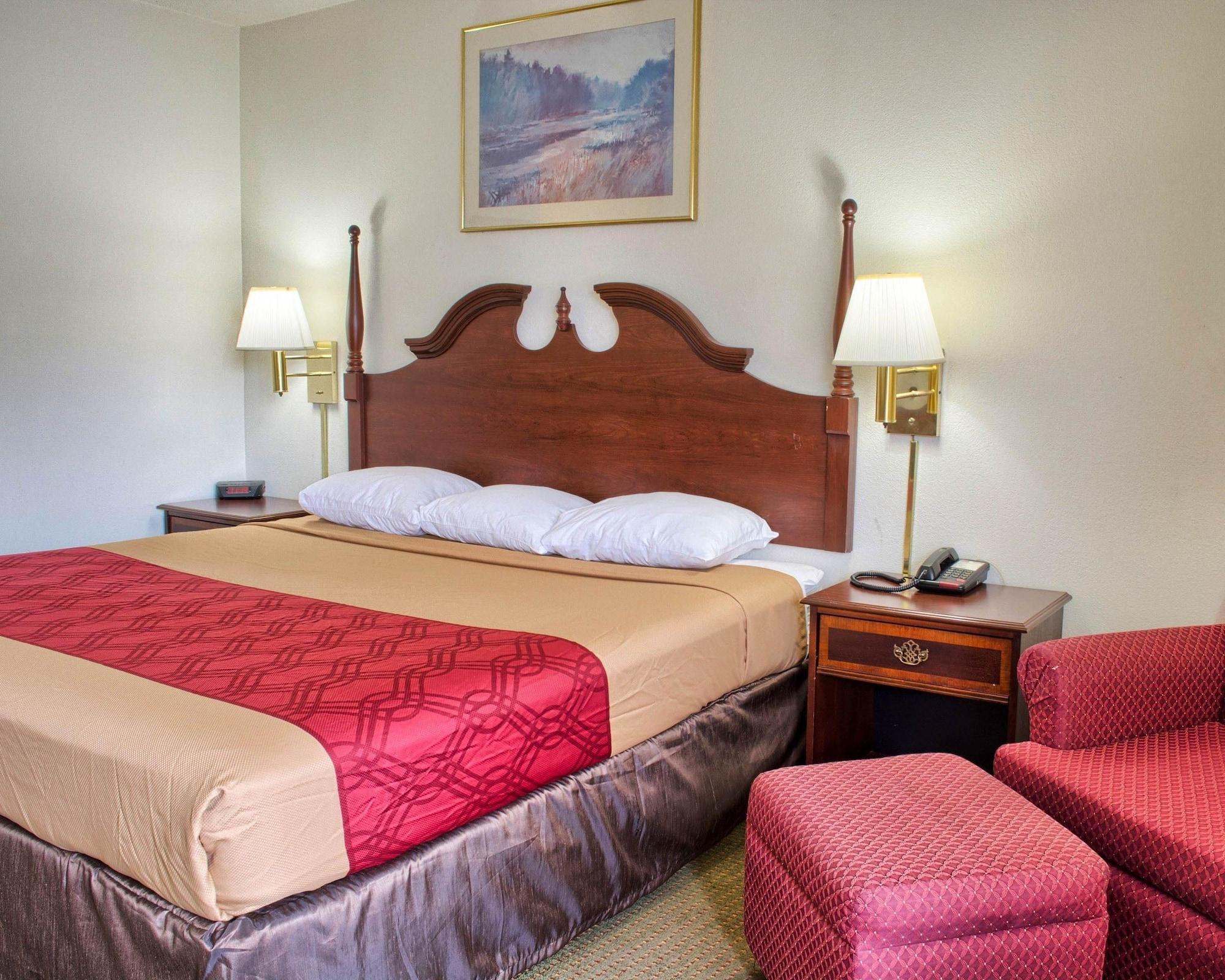 Econo Lodge Richmond Eksteriør billede