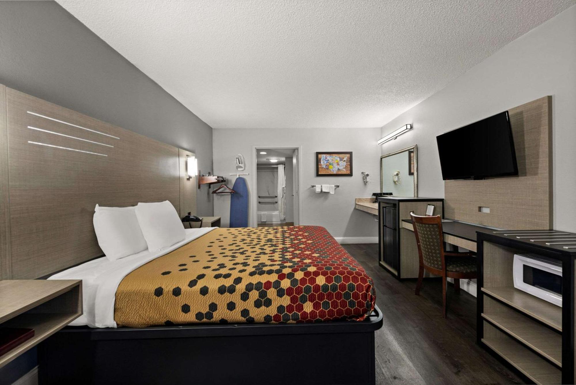 Econo Lodge Richmond Eksteriør billede