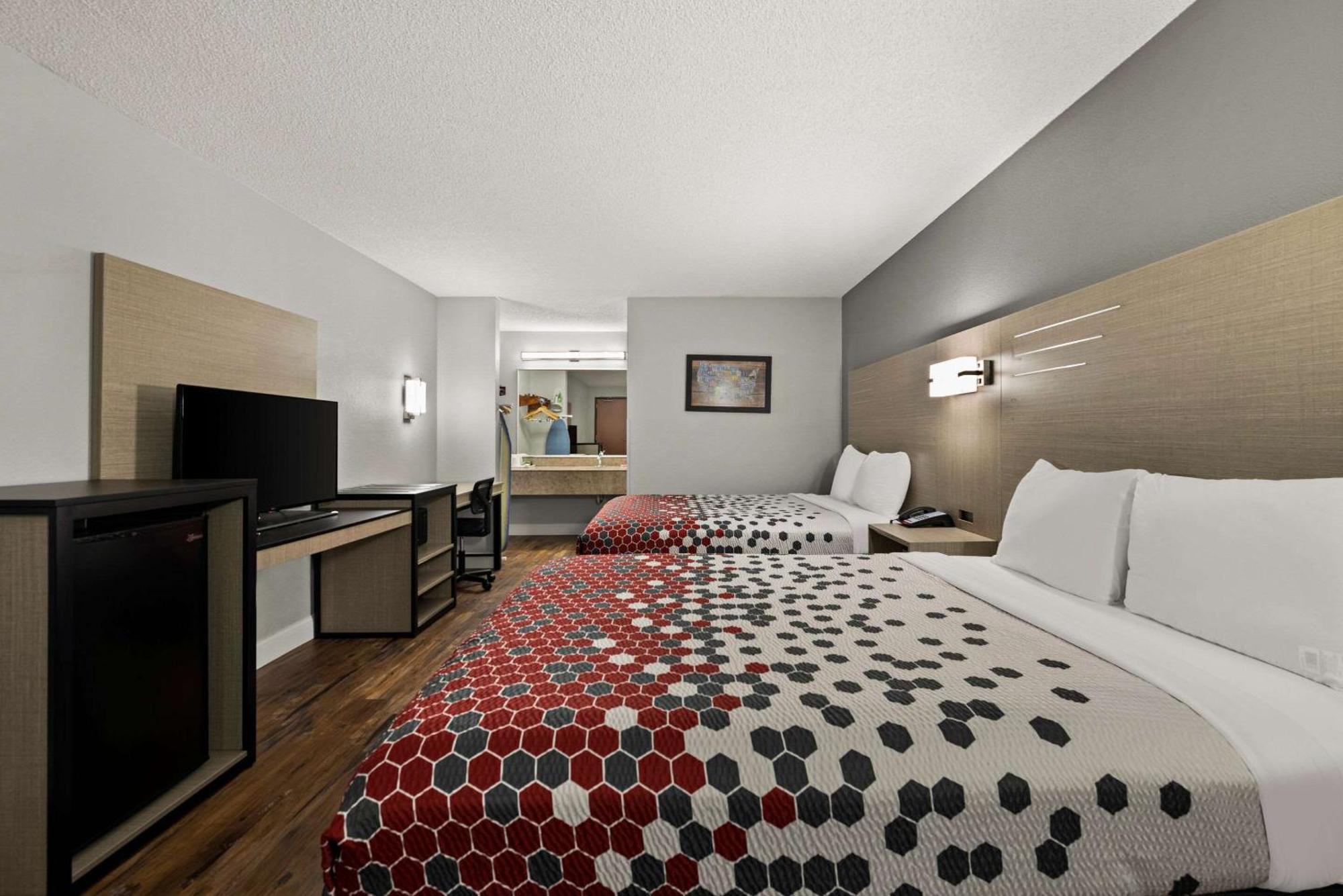 Econo Lodge Richmond Eksteriør billede