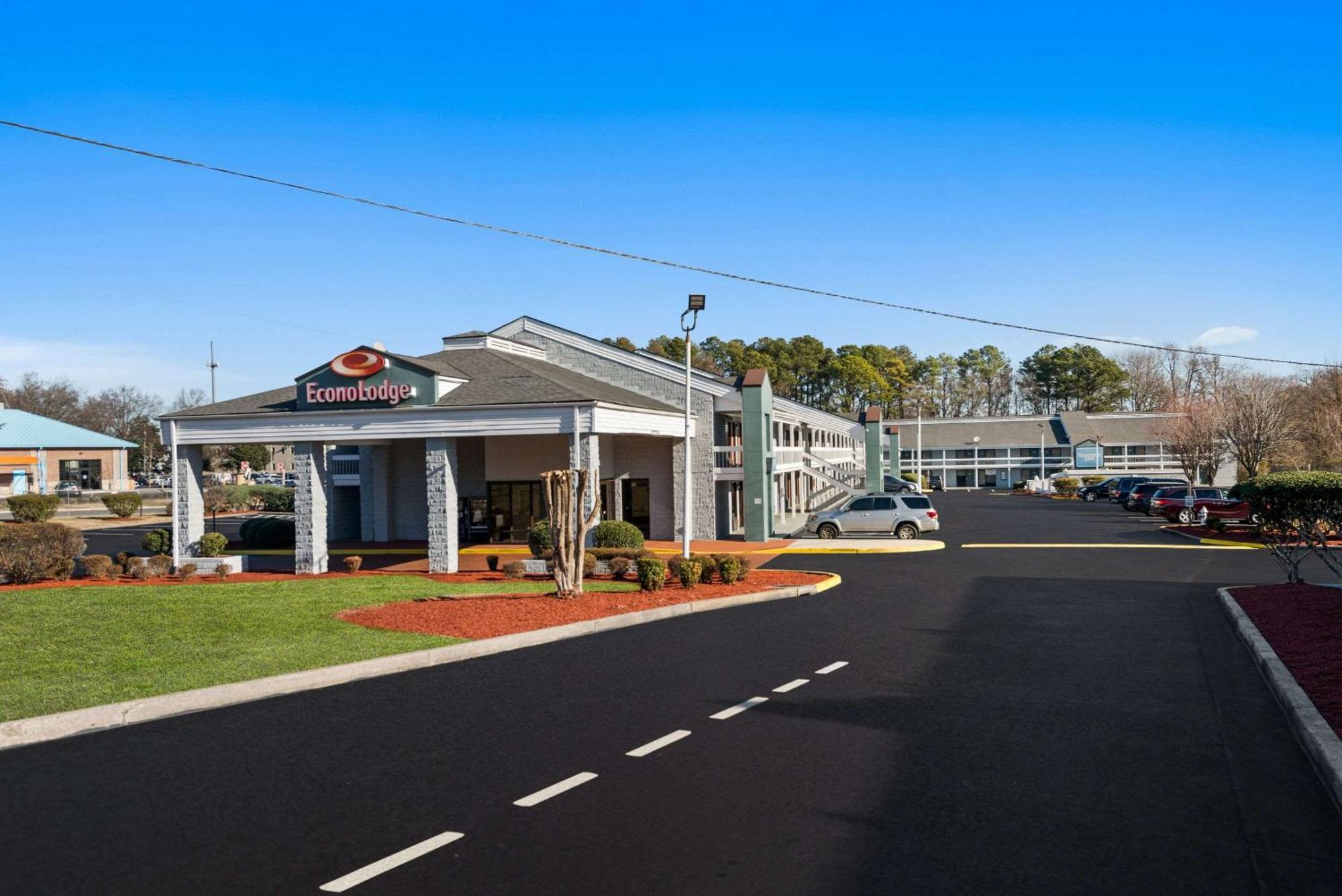 Econo Lodge Richmond Eksteriør billede